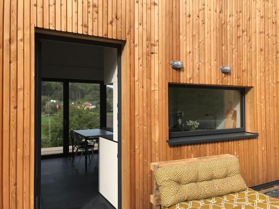 Eifelhausaufzeit-Vulkaneifel-Architekten-Chalet Mit Sauna Im Vulkankrater Immerath Exteriör bild