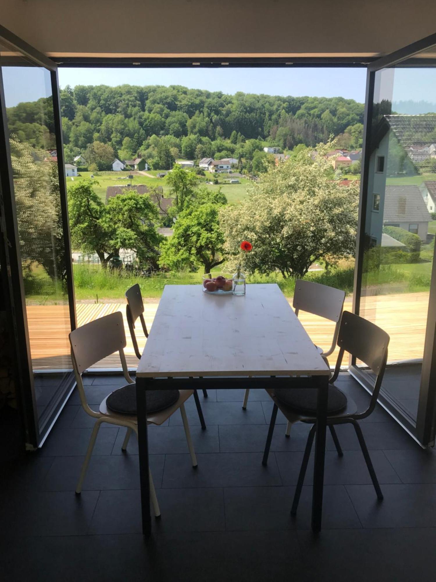 Eifelhausaufzeit-Vulkaneifel-Architekten-Chalet Mit Sauna Im Vulkankrater Immerath Exteriör bild